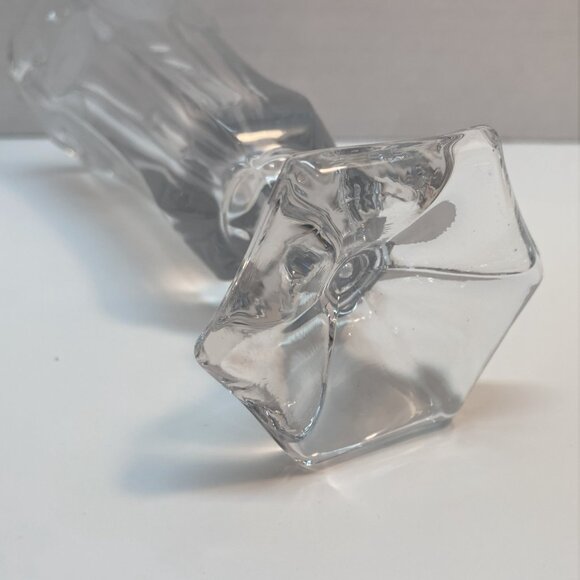 Fostoria Coin Glass Vase Vintage / Collection Coin Glass Canada 1867-1967 - Picture 2 of 3